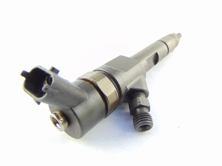 WTRYSKIWACZ RENAULT SCENIC III (2009-2013) 82778396