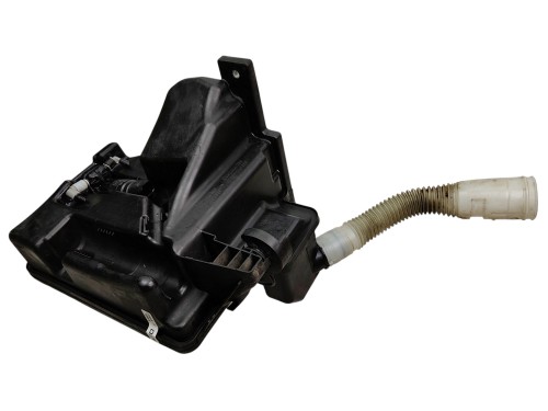 ZBIORNICZEK SPRYSKIWACZY SKODA FABIA III LIFT (2018-2021) 1.0 TSI 95KM 6R09