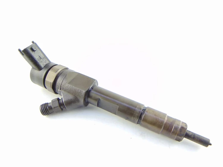 WTRYSKIWACZ RENAULT SCENIC III (2009-2013) 82778396