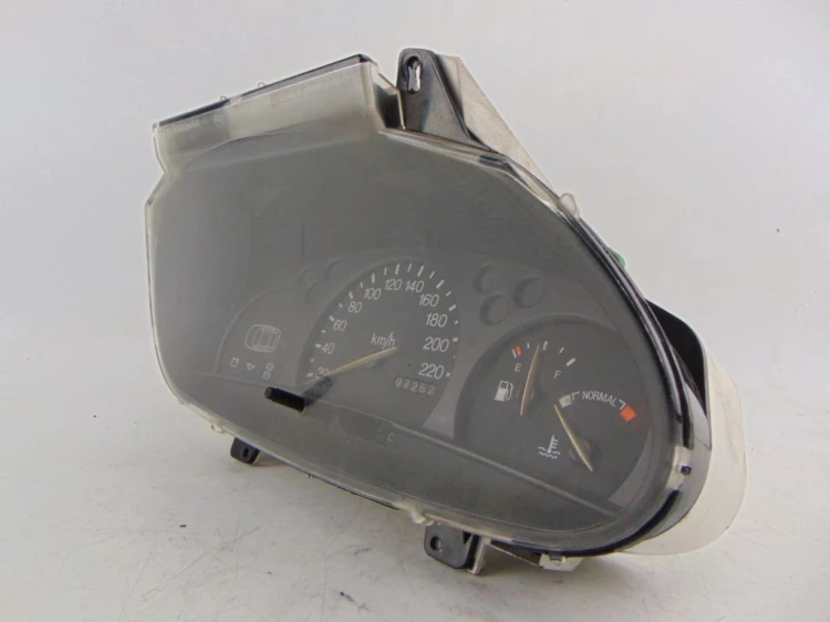 LICZNIK FORD FIESTA MK4 1.3 16V 60KM 96FB-10849-AC