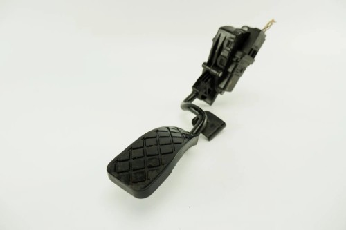 PEDAŁ GAZU POTENCJOMETR AUDI A6 C6 2.0 TDI 4F2721523
