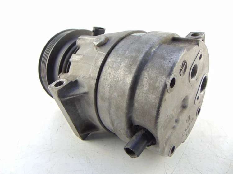 SPRĘŻARKA KLIMATYZACJI RENAULT LAGUNA II (2001-2005) 1.6 16V 8200024397