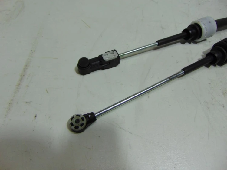 LINKI ZMIANY BIEGÓW RENAULT MEGANE III (2008-2013) 1.5 DCI 8200781046