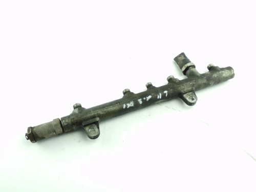 LISTWA WTRYSKOWA RENAULT SCENIC II LIFT (2006-2009) 7700114017