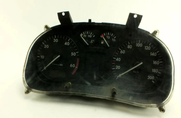 LICZNIK VOLKSWAGEN POLO III 6N 1.4 8V 0263602005