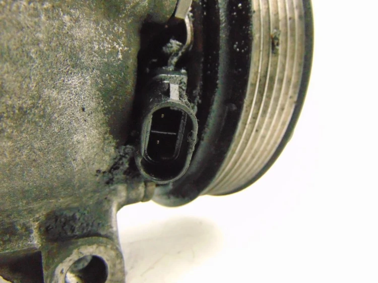SPRĘŻARKA KLIMATYZACJI RENAULT LAGUNA II LIFT (2005-2007) 1.9 DCI 820002182