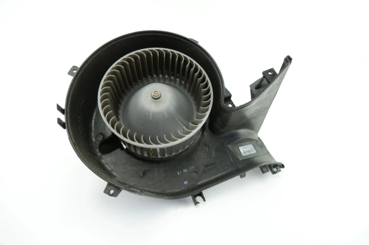 WENTYLATOR DMUCHAWA NAWIEWU OPEL VECTRA C(2002-2008) 1.8 16V 359875
