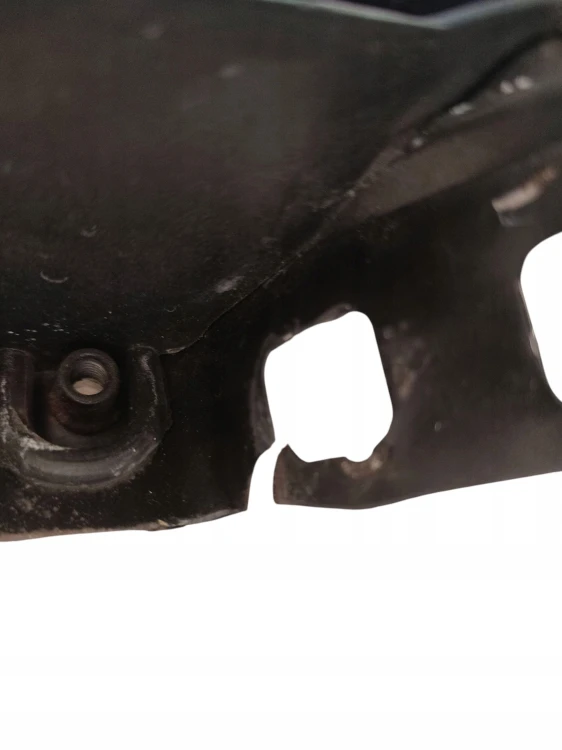 PAS PRZEDNI CHŁODNICE BELKA PRZÓD MERCEDES VITO W639 (2003-2010) 2.2 CDI