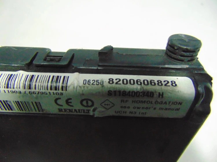 ZESTAW STARTOWY RENAULT SCENIC II LIFT (2006-2009) 2.0 DCI 8200606828 82004
