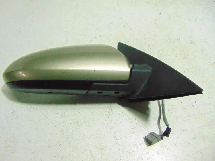 LUSTERKO PRAWE NISSAN PRIMERA P12 2.2 DCI