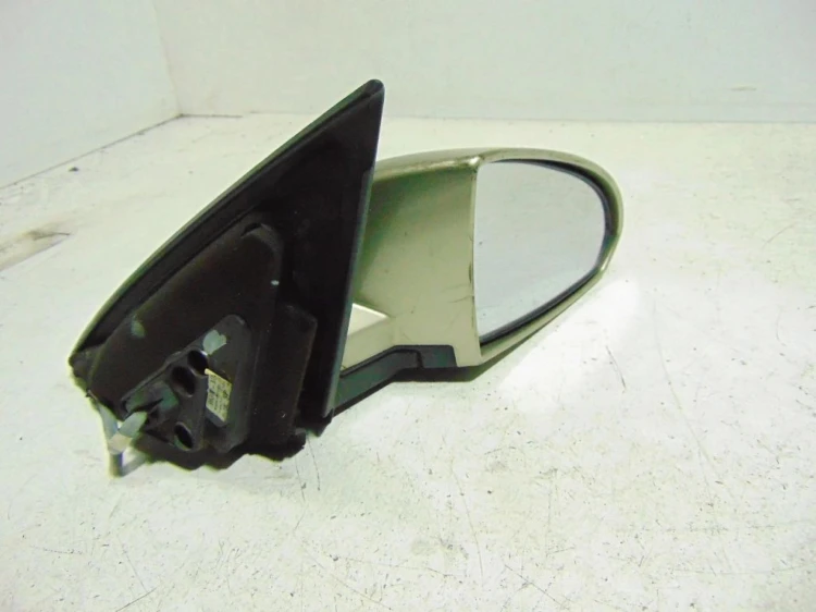 LUSTERKO PRAWE NISSAN PRIMERA P12 2.2 DCI