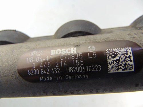 LISTWA WTRYSKOWA RENAULT LAGUNA III (2007-) 2.0 DCI 8200842432