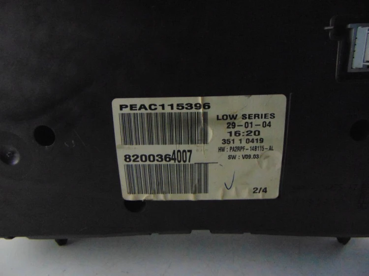 LICZNIK RENAULT MEGANE II (2002-2005) 1.6 16V 8200364007