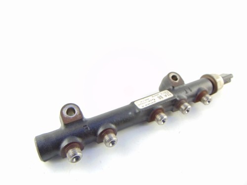 LISTWA WTRYSKOWA PEUGEOT 5008 9684753080-02