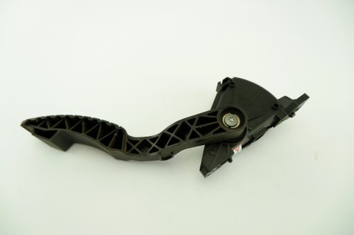 PEDAŁ GAZU POTENCJOMETR RENAULT LAGUNA II LIFT (2005-2007) 2.0 16V 135KM 82