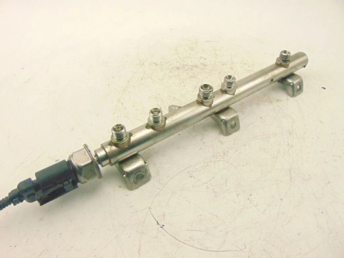 LISTWA WTRYSKOWA BMW E87 2.0 BEN 7537319-05