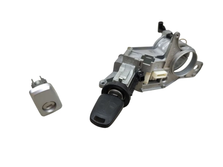 STACYJKA KLUCZYK WKŁADKA OPEL ASTRA H LIFT (2006-2014) 1.9 CDTI 100KM 24214