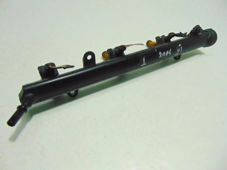 LISTWA WTRYSKOWA RENAULT LAGUNA II (2001-2005) 3.0 V6 9630333080