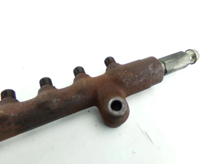 LISTWA WTRYSKOWA MITSUBISHI ASX (2010-) BRAK