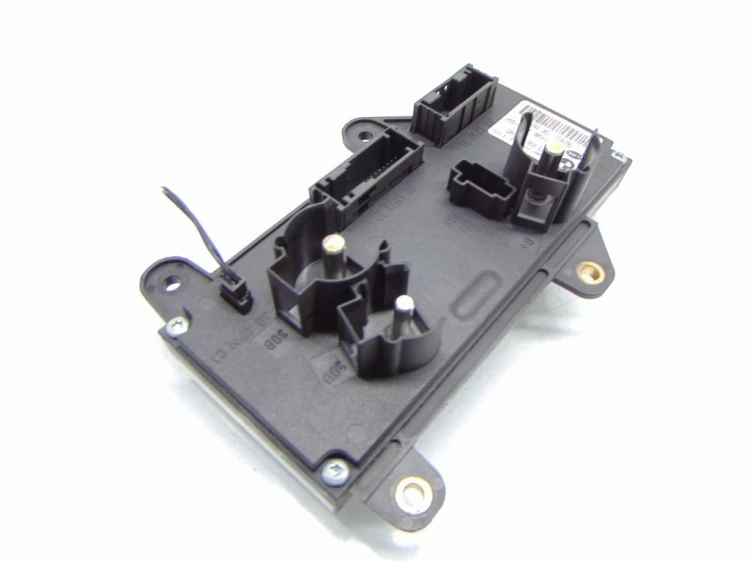 STEROWNIK NAPIĘCIA BMW E65 (2001-2005) 4.4 V8 N62B44A 333KM 6923898