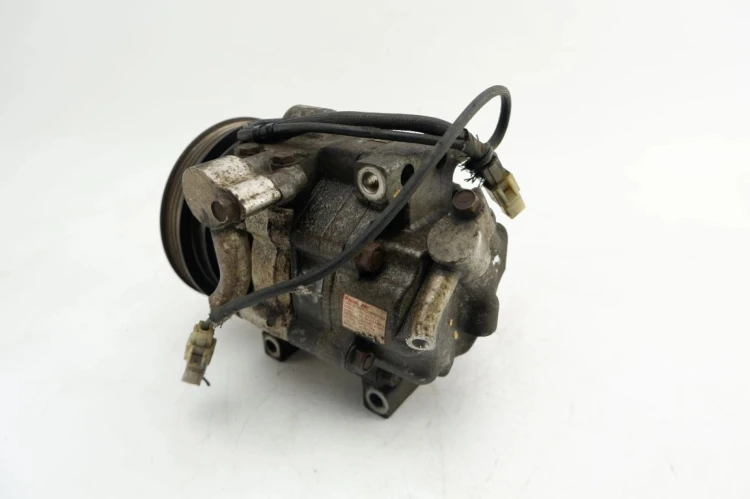 SPRĘŻARKA KLIMATYZACJI MAZDA 323F NI3A0AL4