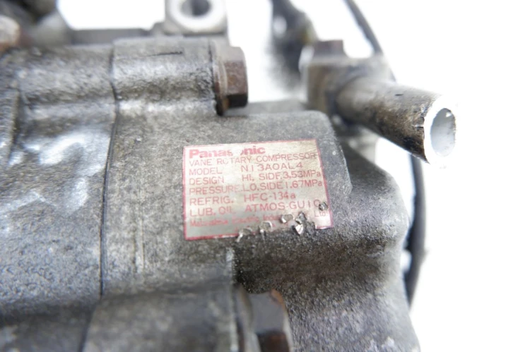 SPRĘŻARKA KLIMATYZACJI MAZDA 323F NI3A0AL4