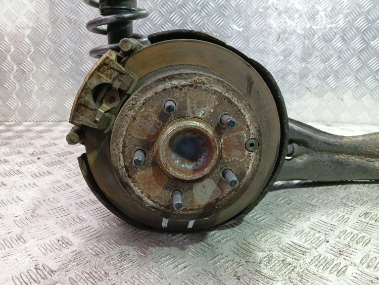 ZWROTNICA WAHACZ PRAWY TYŁ JEEP PATRIOT LIFT (2011-2017) 2.0 16V 156KM