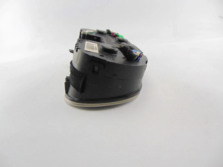 LICZNIK SEAT TOLEDO II 2.3 V5 10V 110080013005
