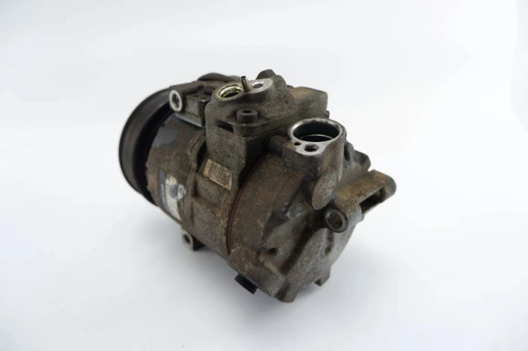SPRĘŻARKA KLIMATYZACJI OPEL VECTRA B 2.6 V6 447220-8011