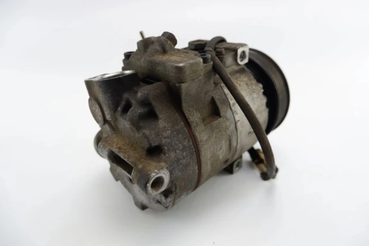 SPRĘŻARKA KLIMATYZACJI OPEL VECTRA B 2.6 V6 447220-8011