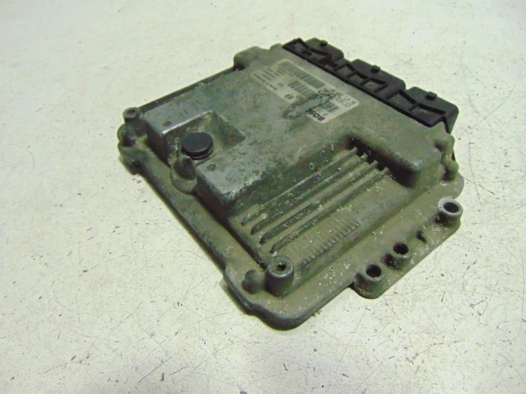 KOMPUTER STEROWNIK SILNIKA PEUGEOT 206 (1998-2002) 1.4 HDI 9647158080