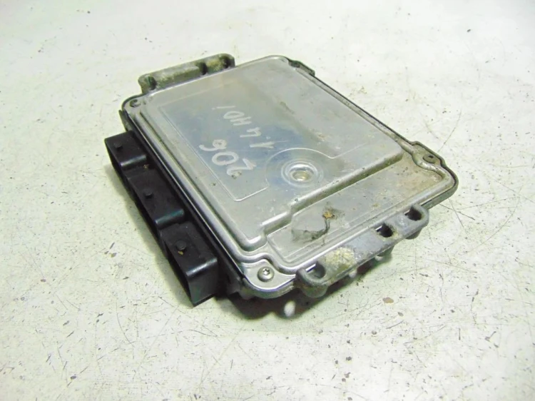 KOMPUTER STEROWNIK SILNIKA PEUGEOT 206 (1998-2002) 1.4 HDI 9647158080