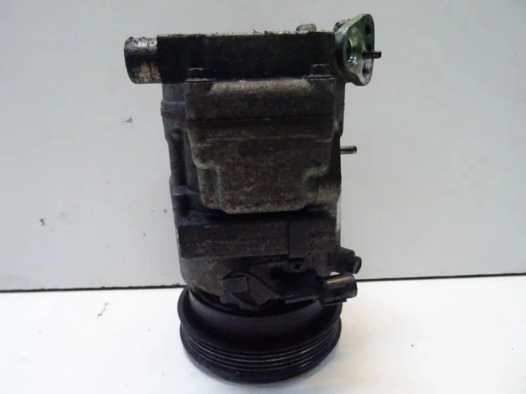 SPRĘŻARKA KLIMATYZACJI HYUNDAI I30 F500AN8CA-03