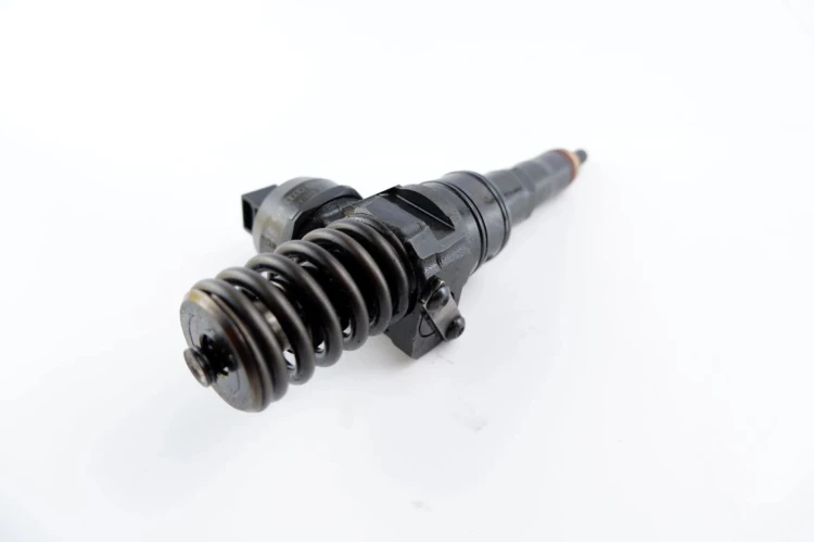 POMPOWTRYSKIWACZ AUDI A2 045130073T