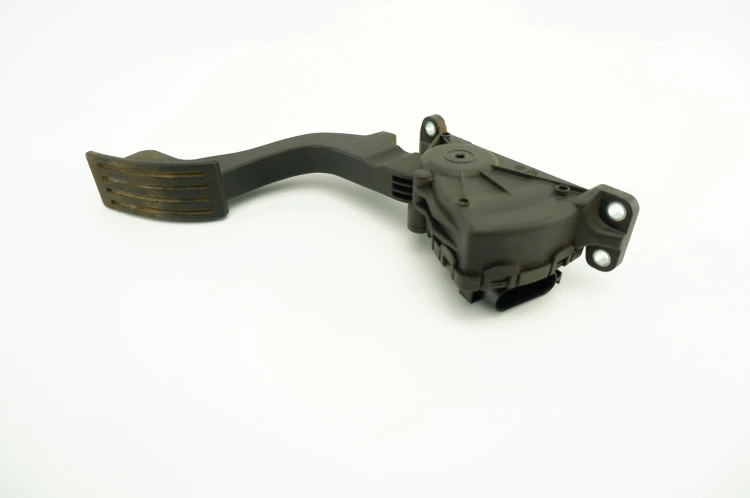 PEDAŁ GAZU POTENCJOMETR MAZDA 3 SEDAN 1.6D 4M51-9F836-AG