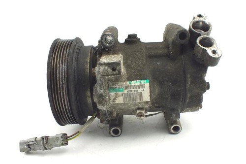 SPRĘŻARKA KLIMATYZACJI RENAULT CLIO III (2005-2009) 8200819568--A