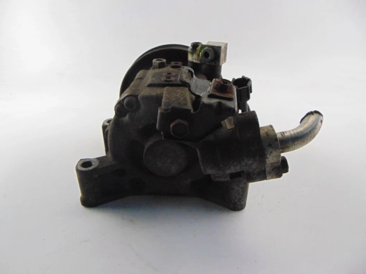 SPRĘŻARKA KLIMATYZACJI NISSAN SENTRA 506021-6441