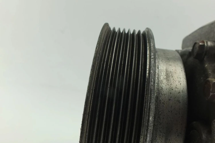 SPRĘŻARKA KLIMATYZACJI RENAULT CLIO III (2005-2009) 8200819568