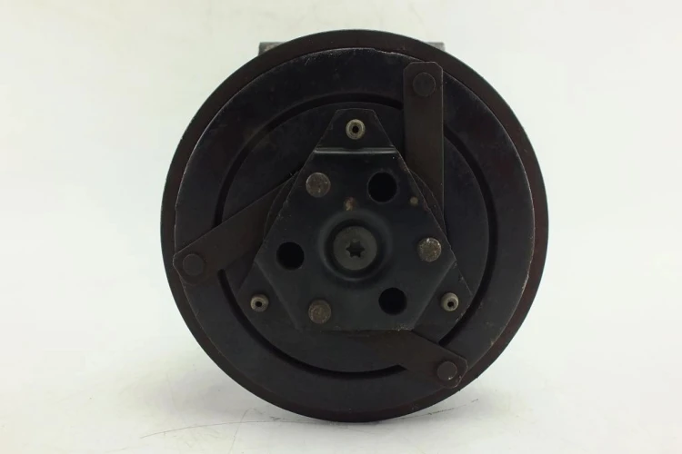 SPRĘŻARKA KLIMATYZACJI RENAULT MEGANE II (2002-2005) 1.9 DCI 8200053264
