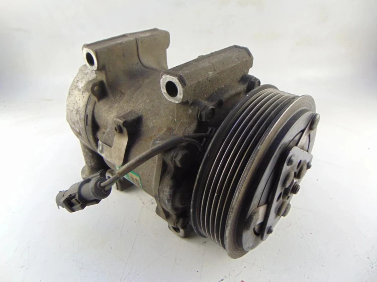 SPRĘŻARKA KLIMATYZACJI FORD FIESTA MK5 (2002-2005) 1.4 TDCI 2S6119D629AE