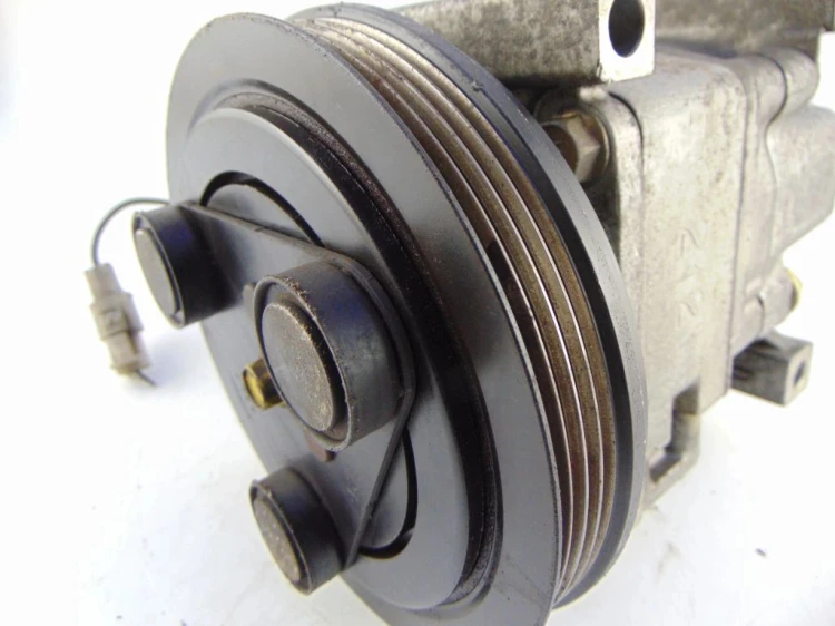 SPRĘŻARKA KLIMATYZACJI MAZDA 323 BJ H12A1AA4DL