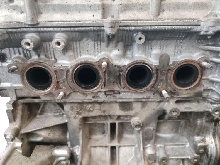 SILNIK SŁUPEK RENAULT FLUENCE LIFT (2013-2016) 1.6 SCE 114KM H4M738