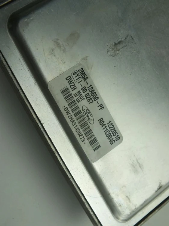 KOMPUTER STEROWNIK SILNIKA FORD FOCUS MK1 1.8 TDCI 2M5A-12A650