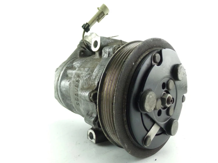 SPRĘŻARKA KLIMATYZACJI OPEL CORSA C 1.2 BENZ 24461719
