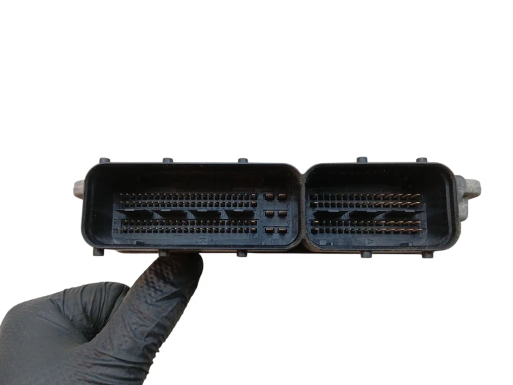 KOMPUTER STEROWNIK SILNIKA VOLKSWAGEN CADDY III (2004-2010) 2.0 SDI 70KM 03
