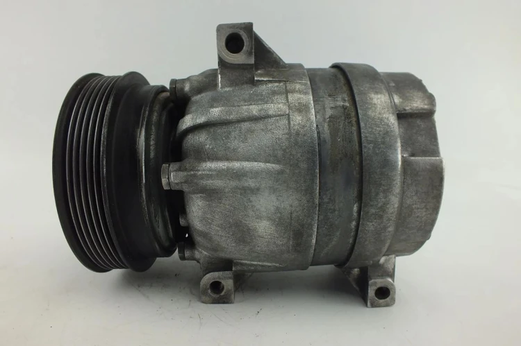 SPRĘŻARKA KLIMATYZACJI RENAULT SCENIC I LIFT (1999-2003) 7700103536