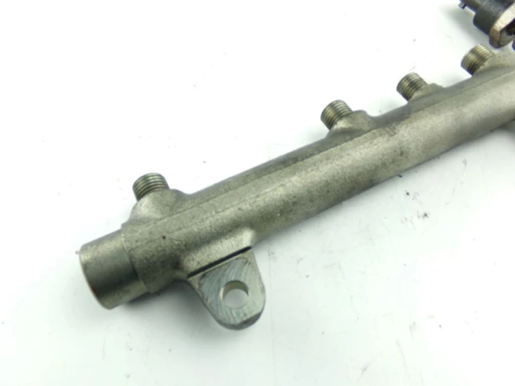 LISTWA WTRYSKOWA RENAULT LAGUNA II (2001-2005) 1.9 DCI 7700111013