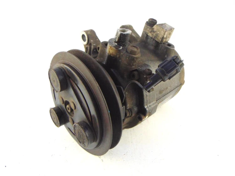 SPRĘŻARKA KLIMATYZACJI NISSAN PRIMERA P11 2.0 D 92600 2J615