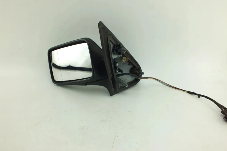 LUSTERKO LEWE SEAT CORDOBA 1.6