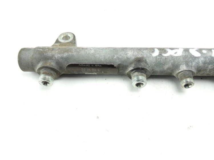 LISTWA WTRYSKOWA RENAULT LAGUNA II (2001-2005) 1.9 DCI 7700111013